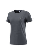 Camiseta Nike Performance Dri-FIT - Feminina