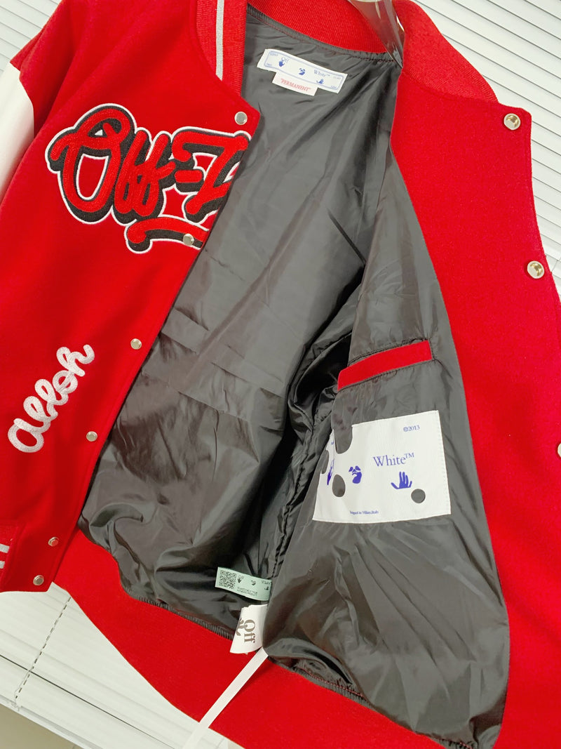 Jaqueta Off-White c/o Chicago Bulls Varsity Patchwork