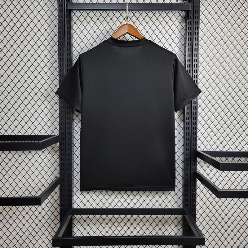 Camisa Edição Exclusiva Liverpool x Balmain Paris 2024 - Masculina
