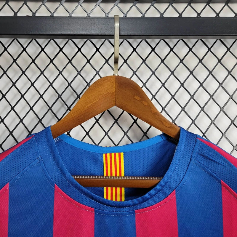 Camisa Barcelona Retrô 2005/06 Champions League Final - Masculina