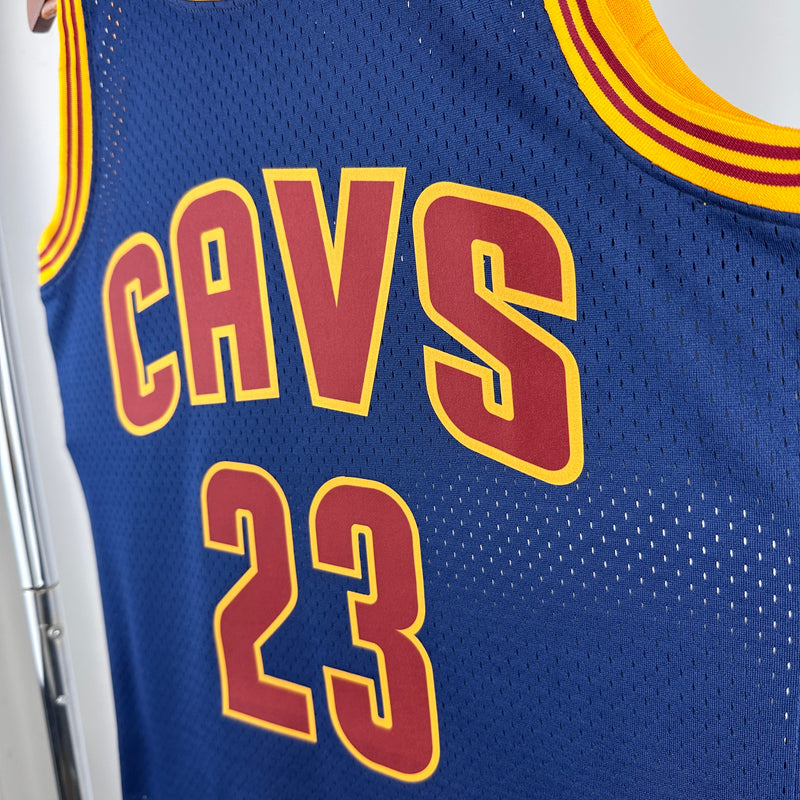 Regata Cleveland Cavaliers LeBron James 2015/16 Azul - Hardwood Classics