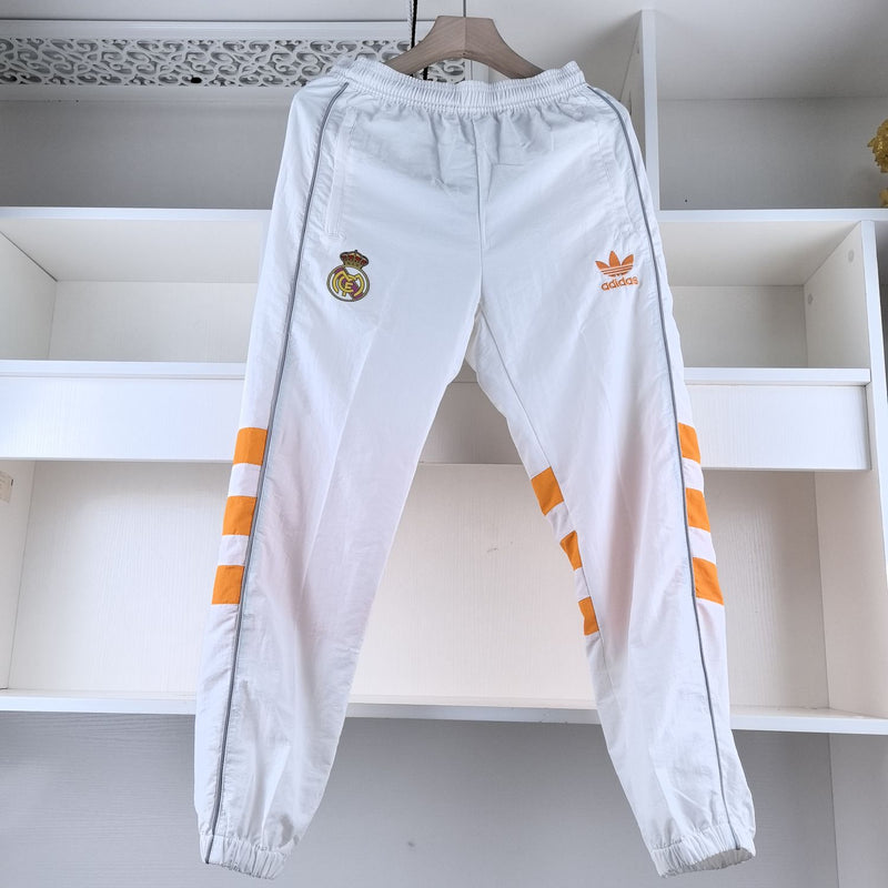 Conjunto Real Madrid Classic 2024 - Masculino