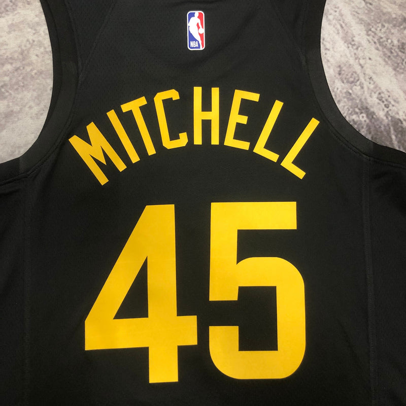 Regata Utah Jazz Preta Swingman 2022/23 - Statement Edition