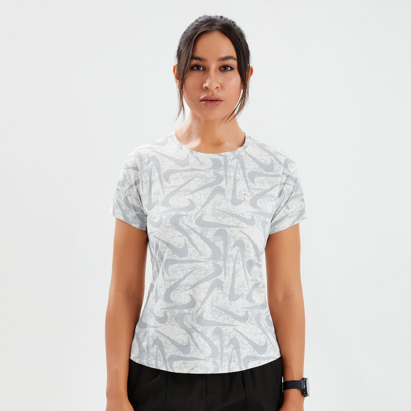 Camisa Esportiva Nike Dri-Fit - Feminina