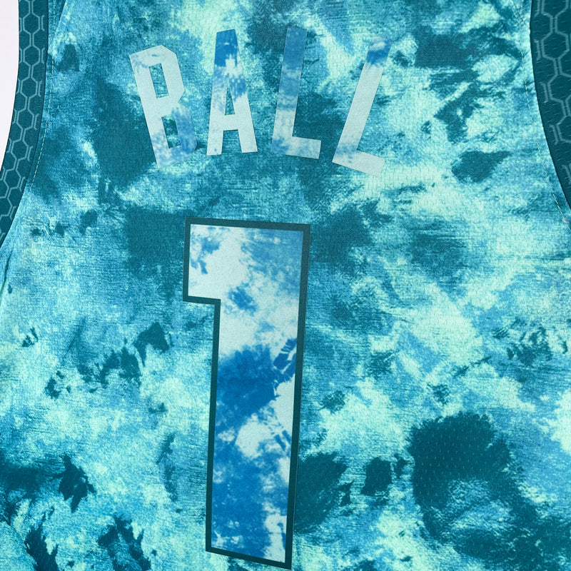 Regata Charlotte Hornets LaMelo Ball Azul - Select Series Swingman