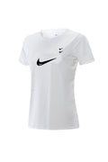 Camisa Treino Nike Swoosh Dri-FIT - Feminina