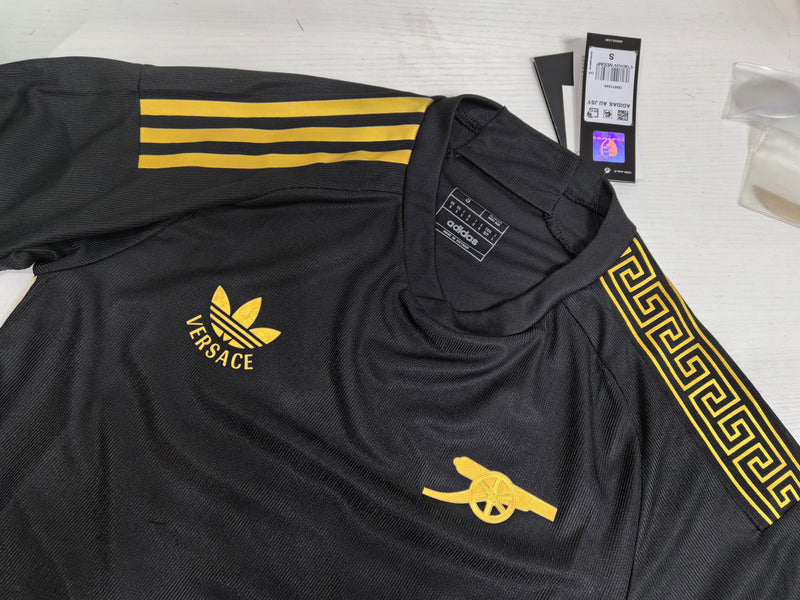 Camisa Exclusiva Arsenal x Versace 2024 - Masculina
