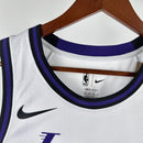 Regata Los Angeles Lakers Branca Swingman 2022/23 - City Edition
