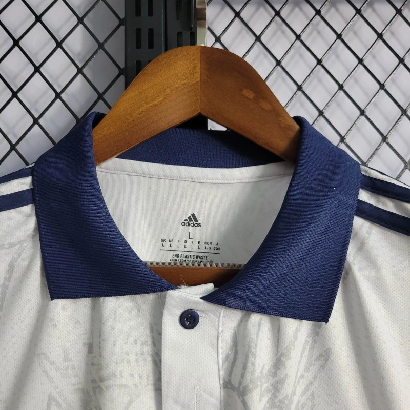 Camisa Real Madrid Dragon Branca 2022/23 Torcedor - Masculina