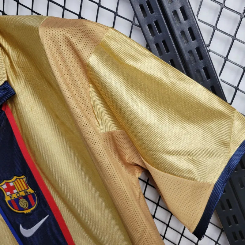 Camisa 2 Barcelona Retrô 2001/02 - Masculina